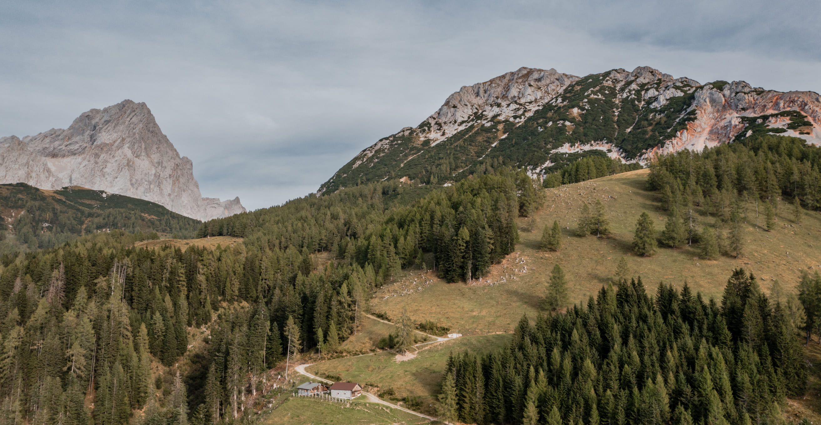 Drohnenaufnahme vom Rötelstein in Filzmoos © Matthias Fritzenwallner